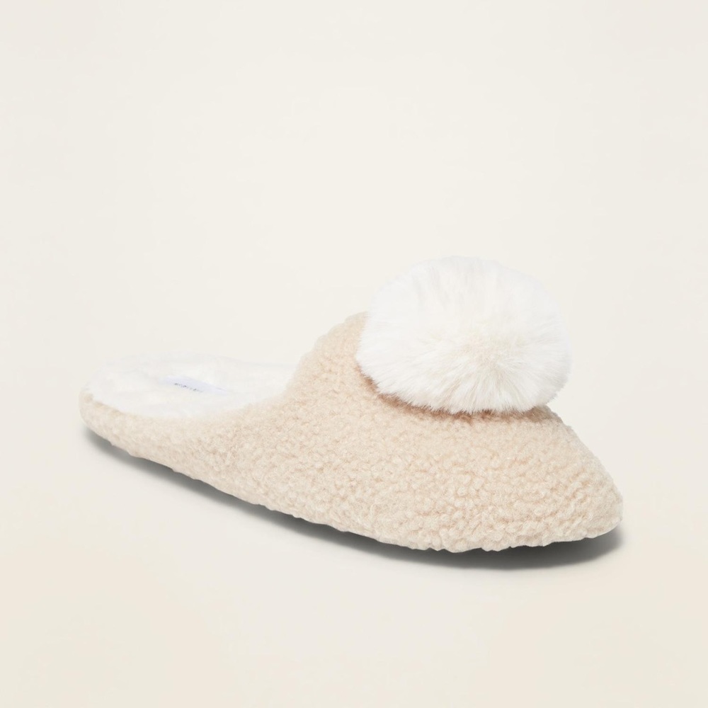 Old Navy Sherpa Slippers Size L 10-11